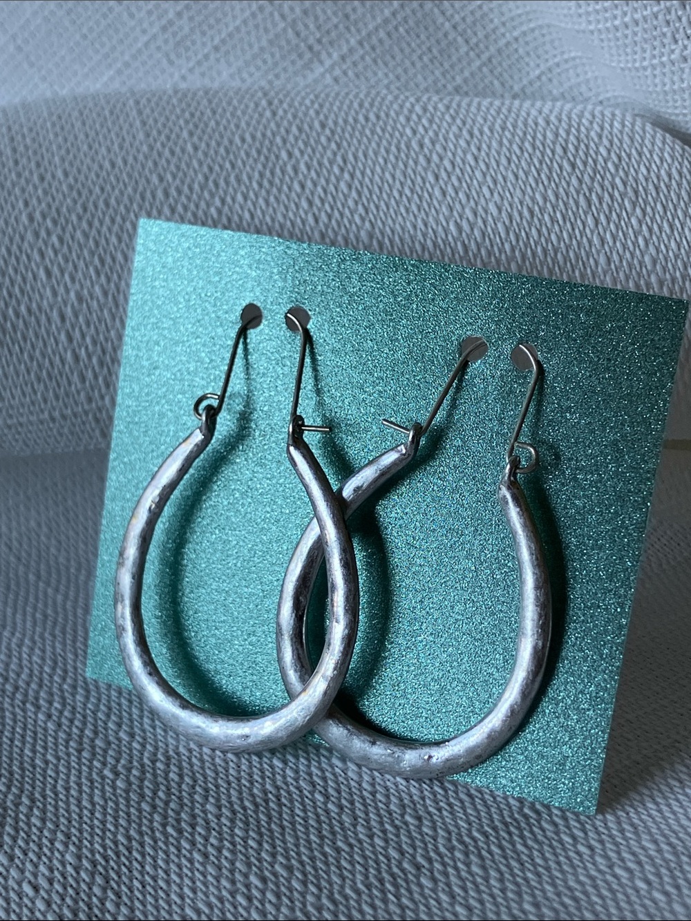 Profits for Poppi822 - Silver hammered hoops - Picture 2 of 3